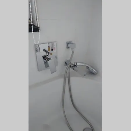 Near Tradefair And 8 Min.