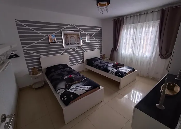 Near Tradefair And 8 Min.